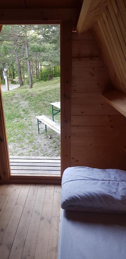 Camping La Chabannerie Hotel Saint-Martin-de-Clelles Eksteriør billede
