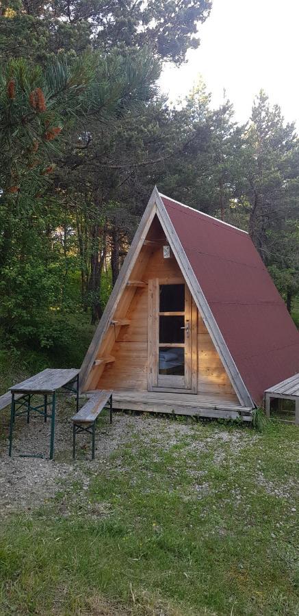 Camping La Chabannerie Hotel Saint-Martin-de-Clelles Eksteriør billede